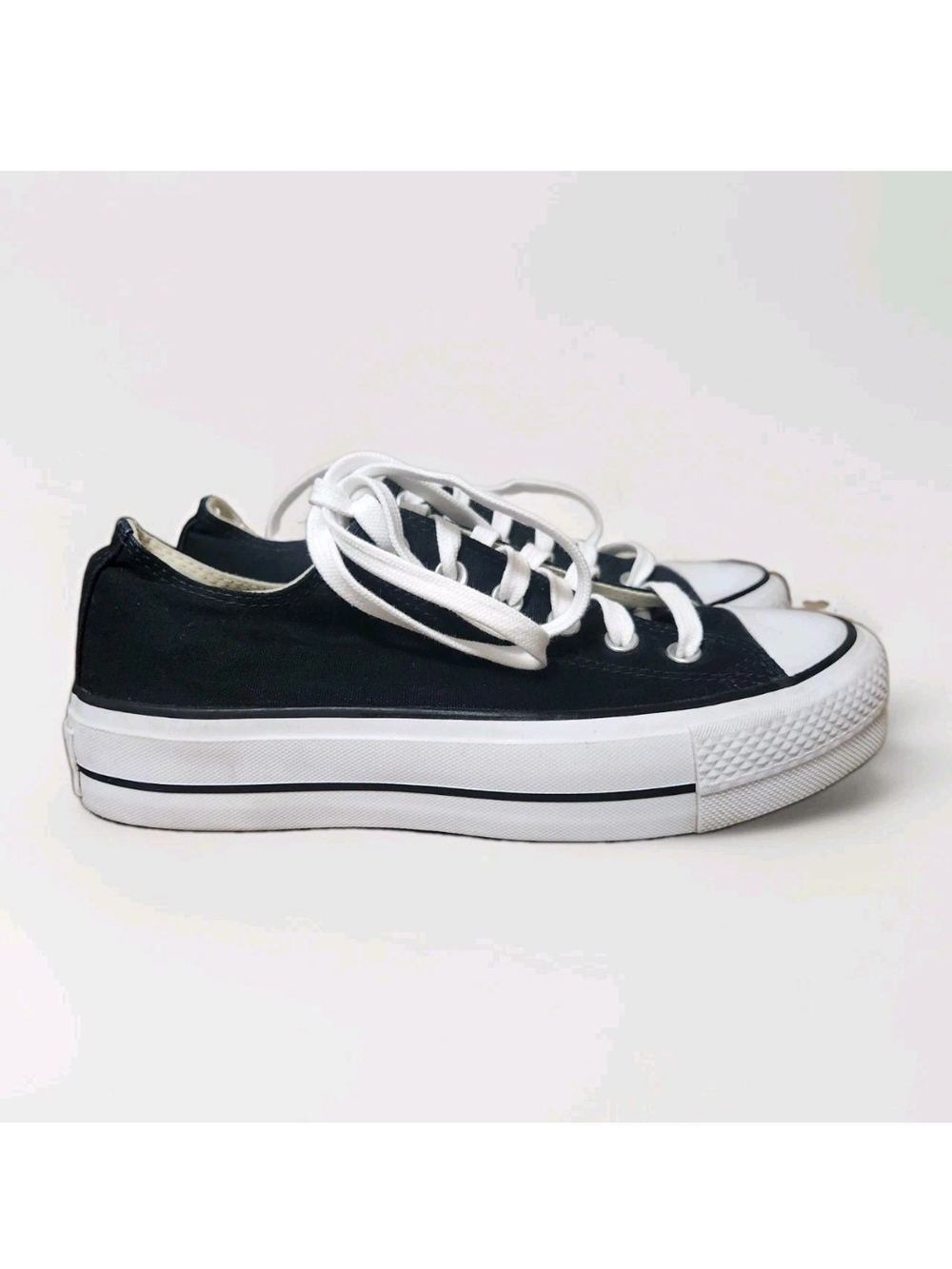 Converse Chuck Taylor All Star Lift Ox 9 Platform Black White 560250C